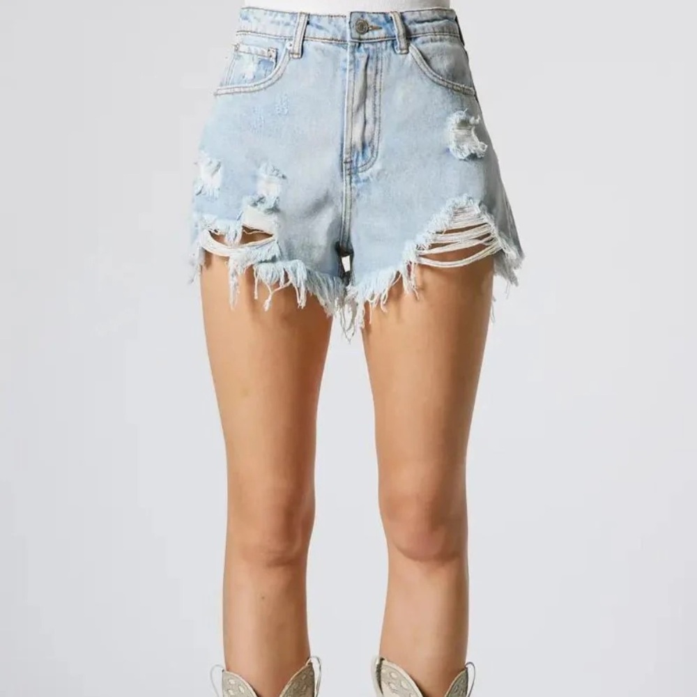 Buckle Ultra High Rise Triblend Short/Signature8 washed blue Denim Shorts